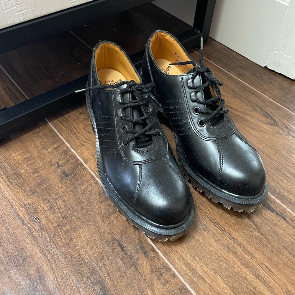 Dr. Martens Vintage Deadstock 8145 Leather Chunky Y2K 90s 2000s Heeled Oxfords
